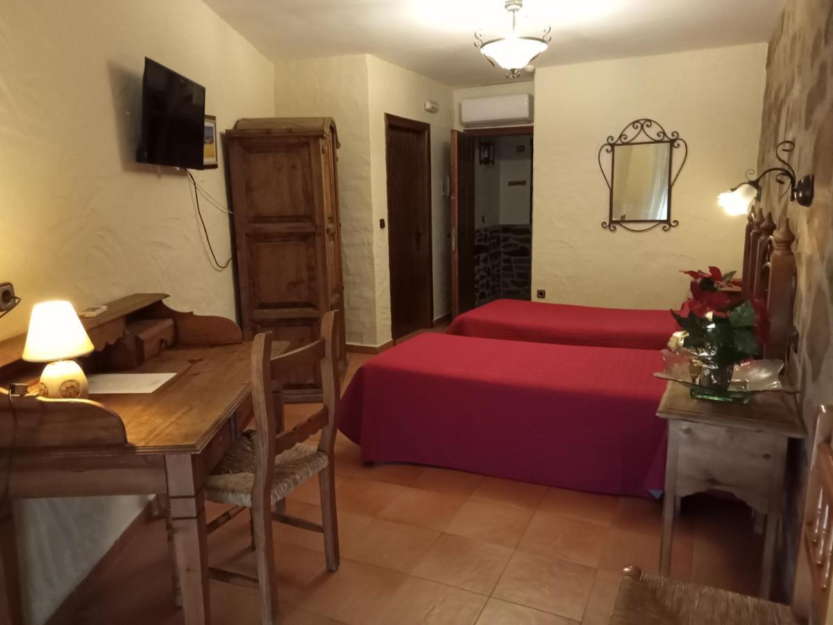 Hotel Villa De Berzocana Eksteriør bilde