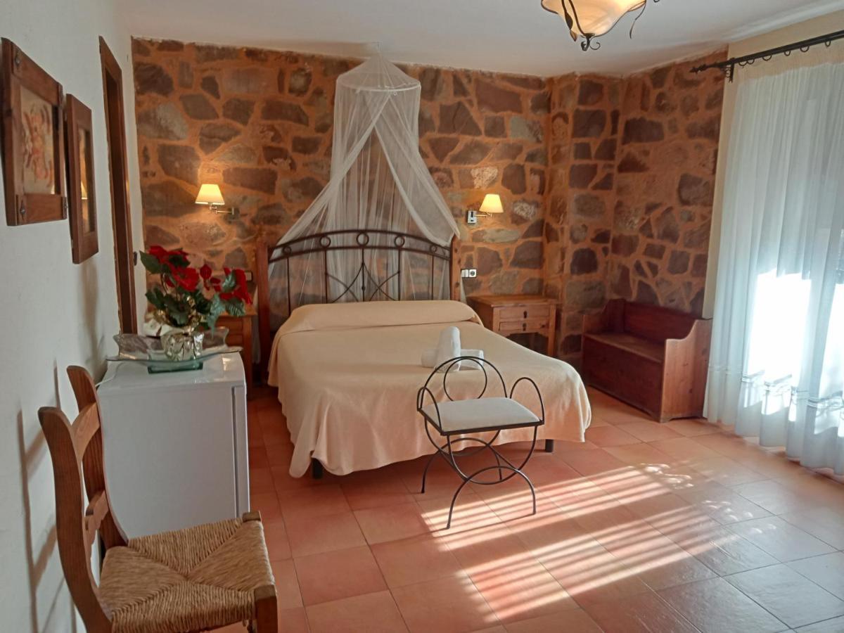 Hotel Villa De Berzocana Eksteriør bilde