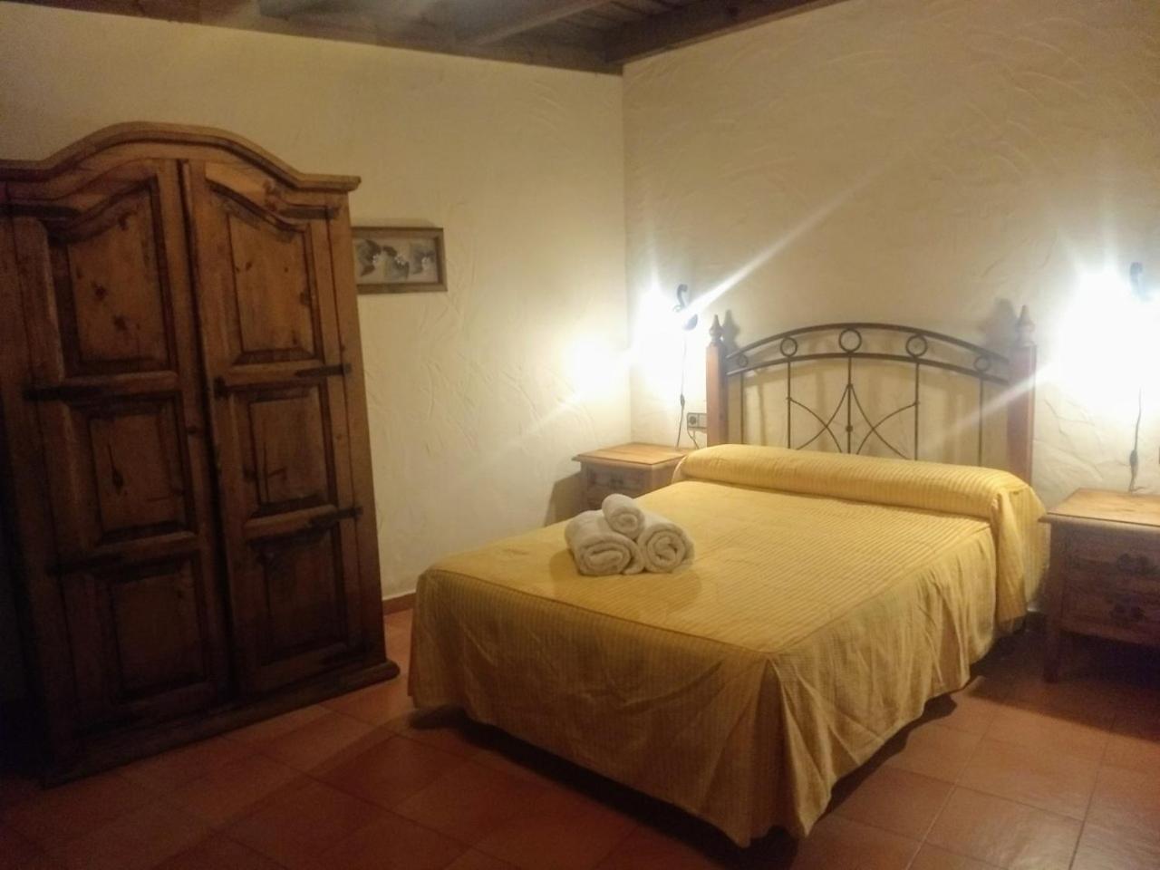 Hotel Villa De Berzocana Eksteriør bilde